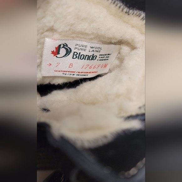 Vintage Blondo Women's Suede Pure Wool Waterproof, Size 7 Snow Boots - Picture 4 of 16